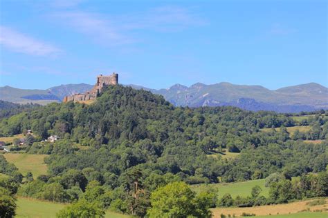 webcam murol|Webcam de Murol dans le 63 : panorama sur le Château。